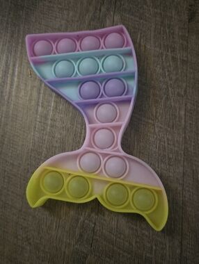 Pop It Toy Mermaid Tail